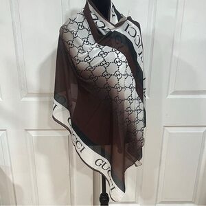 Fashion brown and White Logo Shawl